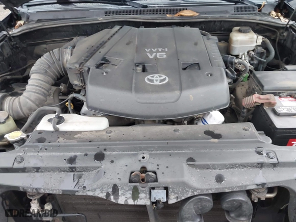 2005 Toyota 4Runner SR5 with VIN JTEBU14R250074986, listed as a IAAI auction lot 41549695 with 205,618 mi miles. Bid and sale history available at carsss.com. Image 10.