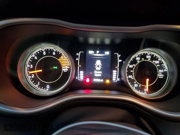 2018 Jeep Cherokee Latitude Plus with VIN 1C4PJLLX2JD606240, listed as a Copart auction lot 87389904 with 67,355 mi miles and Salvage Title. Bid and sale history available at carsss.com. Image 9.