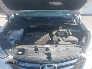 2016 Hyundai Santa Fe z VIN 5XYZTDLB7GG329320, wystawiony jako IAAI lot #42145591 z przebiegiem 106 345 mil mil oraz . Historia ofert i sprzedaży dostępna na DreamBid. Obrazek 10.