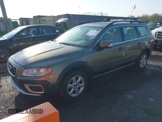 2010 Volvo XC70 3.2L with VIN YV4960BZ9A1078593, listed as a IAAI auction lot 42015234 with 242,005 mi miles and . Bid and sale history available at DreamBid. Image 2.