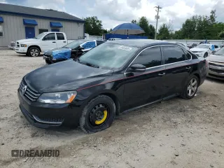 2013 Volkswagen Passat SE z VIN 1VWBH7A37DC064752, wystawiony jako Copart lot #58659685 z przebiegiem 173 590 mil mil oraz Czysty tytuł • Clean title. Historia ofert i sprzedaży dostępna na DreamBid. Obrazek 1.