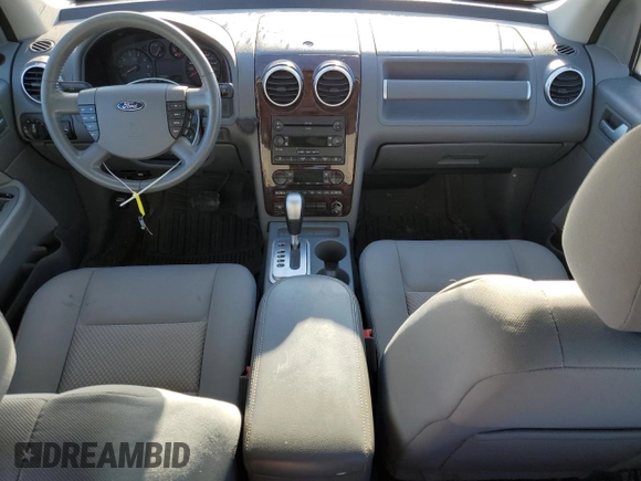 2007 Ford Freestyle SEL with VIN 1FMDK02117GA42742, listed as a Copart auction lot 84810434 with 209,545 mi miles and Clean Title. Bid and sale history available at carsss.com. Image 8.