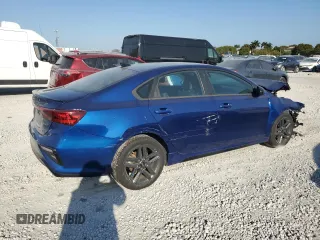 2021 Kia Forte GT-Line with VIN 3KPF34AD1ME396771, listed as a Copart auction lot 47570505 with 25,949 mi miles and Non Repairable. Bid and sale history available at carsss.com. Image 3.