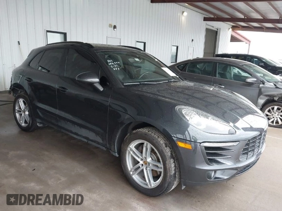 2018 Porsche Macan with VIN WP1AA2A55JLB15571, listed as a IAAI auction lot 41720835 with 63,770 mi miles. Bid and sale history available at carsss.com. Image 1.