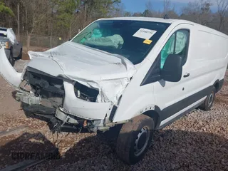 2022 Ford Transit Cargo with VIN 1FTYE1Y88NKA67543, listed as a IAAI auction lot 41540739 with 61,099 mi miles. Bid and sale history available at carsss.com. Image 17.