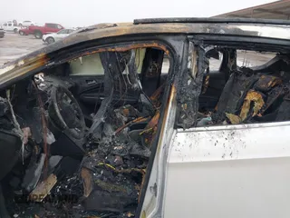 2014 Ford Escape SE с VIN 1FMCU0GX0EUA84076, выставлен на аукционе IAAI как лот 41534820 с пробегом Не указан миль и . История ставок и продаж доступна на DreamBid. Изображение 6.