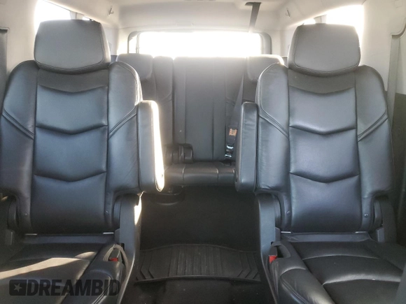 2019 Cadillac Escalade ESV Premium Luxury z VIN 1GYS4JKJ2KR172340, wystawiony jako Copart lot #84936254 z przebiegiem 107 576 mil mil oraz Szkoda całkowita • Salvage title. Historia ofert i sprzedaży dostępna na DreamBid. Obrazek 10.