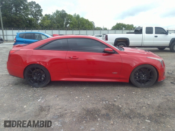 2016 Cadillac ATS-V z VIN 1G6AN1RY6G0161714, wystawiony jako IAAI lot #42394727 z przebiegiem 84 041 mil mil oraz . Historia ofert i sprzedaży dostępna na DreamBid. Obrazek 13.