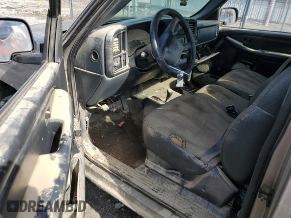 2000 Chevrolet Silverado 1500 with VIN 1GCEK14W7YE342709, listed as a Copart auction lot 51491935 with 0 mi miles and Salvage Title. Bid and sale history available at carsss.com. Image 8.
