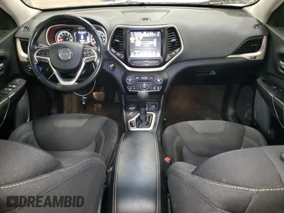 2015 Jeep Cherokee Latitude with VIN 1C4PJMCS1FW710157, listed as a Copart auction lot 49571435 with 89,780 mi miles and Clean Title. Bid and sale history available at DreamBid. Image 8.