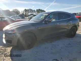 2017 Maserati Levante S with VIN ZN661YUS9HX256155, listed as a Copart auction lot 86990704 with 88,142 mi miles and Salvage Title. Bid and sale history available at carsss.com. Image 1.