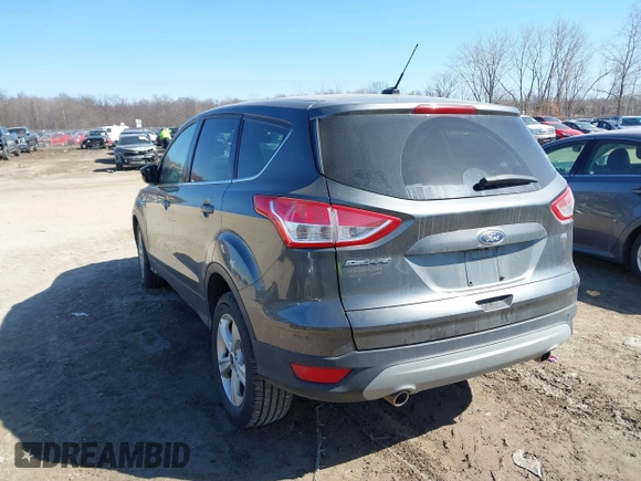 2016 Ford Escape SE with VIN 1FMCU0G73GUC76322, listed as a IAAI auction lot 41796746 with 61,821 mi miles. Bid and sale history available at carsss.com. Image 3.