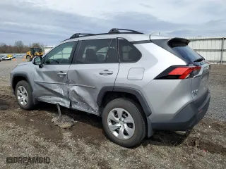 2020 Toyota RAV4 LE with VIN 2T3G1RFV3LW114075, listed as a Copart auction lot 51841955 with 30,994 mi miles and Salvage Title. Bid and sale history available at carsss.com. Image 2.