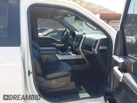 2017 Ford F-150 XL z VIN 1FTEW1EG0HFB64258, wystawiony jako IAAI lot #42065662 z przebiegiem 144 130 mil mil oraz . Historia ofert i sprzedaży dostępna na DreamBid. Obrazek 5.