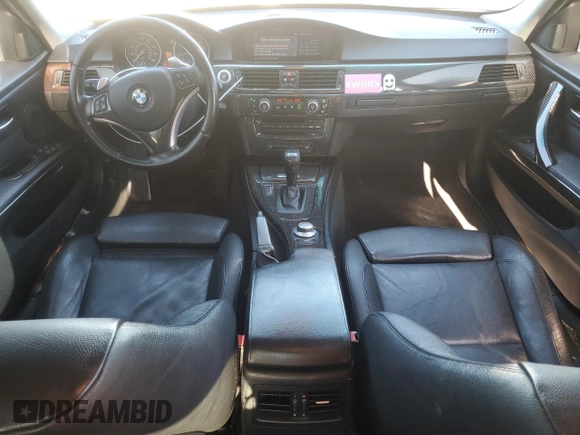 2008 BMW 3 Series 328xi with VIN WBAVC73558KP37642, listed as a Copart auction lot 61891395 with 113,254 mi miles and Salvage title. Bid and sale history available at DreamBid. Image 8.