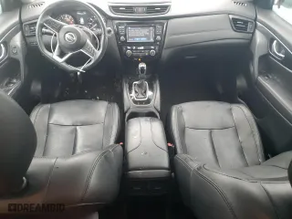 2017 Nissan Rogue SL with VIN 5N1AT2MVXHC811002, listed as a Copart auction lot 43378935 with 60,530 mi miles and Salvage Title. Bid and sale history available at carsss.com. Image 8.