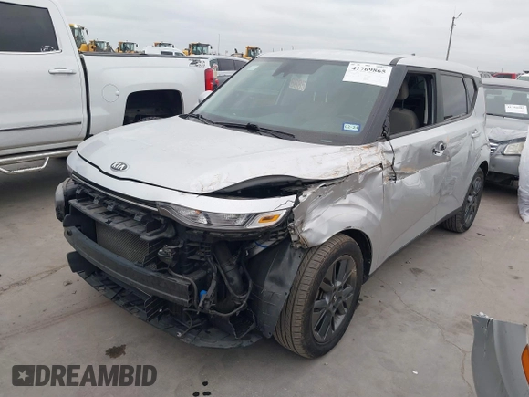 2021 Kia Soul EX with VIN KNDJ33AU9M7779006, listed as a IAAI auction lot 41769865 with 30,287 mi miles. Bid and sale history available at carsss.com. Image 18.