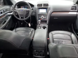 2019 Ford Explorer Limited with VIN 1FM5K8FH6KGB52401, listed as a Copart auction lot 85208344 with 105,006 mi miles and Salvage Title. Bid and sale history available at carsss.com. Image 8.