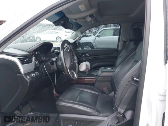 2019 GMC Yukon SLT with VIN 1GKS2BKC1KR167766, listed as a IAAI auction lot 41902532 with 97,793 mi miles. Bid and sale history available at carsss.com. Image 5.