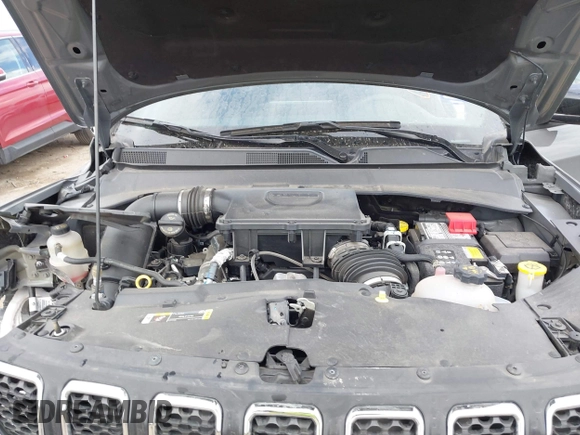 2024 Jeep Compass Sport с VIN 3C4NJDANXRT583844, выставлен на аукционе IAAI как лот 41359436 с пробегом 12 622 миль миль и . История ставок и продаж доступна на DreamBid. Изображение 10.