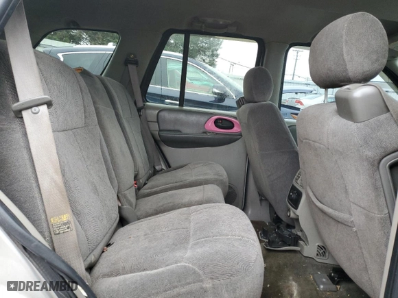 2004 Chevrolet TrailBlazer LT with VIN 1GNDS13S842323700, listed as a Copart auction lot 44176895 with 165,541 mi miles and Salvage Title. Bid and sale history available at carsss.com. Image 11.