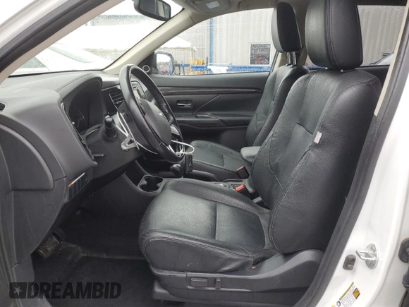 2016 Mitsubishi Outlander GT z VIN JA4JZ4AX5GZ010360, wystawiony jako Copart lot #59925454 z przebiegiem 134 175 mil mil oraz Szkoda całkowita • Salvage title. Historia ofert i sprzedaży dostępna na DreamBid. Obrazek 7.