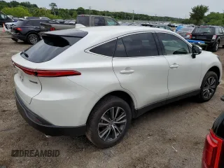 2022 Toyota Venza LE with VIN JTEAAAAH2NJ097310, listed as a Copart auction lot 63037034 with 51,468 mi miles and Salvage Title. Bid and sale history available at carsss.com. Image 3.