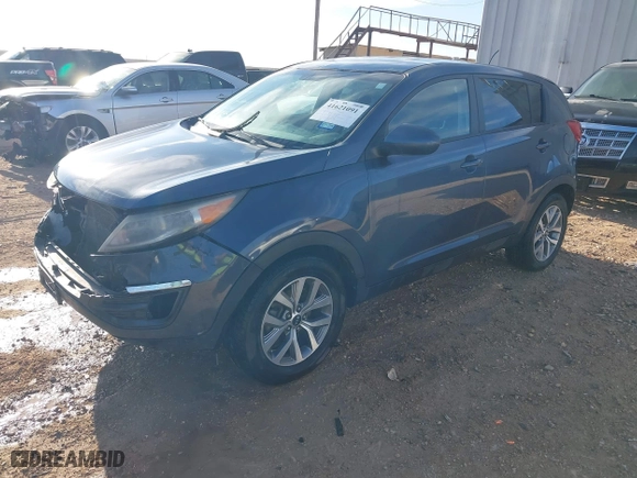 2016 Kia Sportage LX with VIN KNDPB3AC3G7832212, listed as a IAAI auction lot 41621091 with 206,411 mi miles. Bid and sale history available at carsss.com. Image 17.