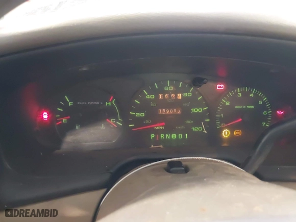 2002 Mercury Sable GS with VIN 1MEFM50U62G621153, listed as a IAAI auction lot 42127554 with 159,053 mi miles. Bid and sale history available at carsss.com. Image 7.