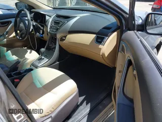 2013 Hyundai Elantra GLS с VIN 5NPDH4AEXDH305414, выставлен на аукционе IAAI как лот 42282887 с пробегом 56 935 миль миль и . История ставок и продаж доступна на DreamBid. Изображение 5.