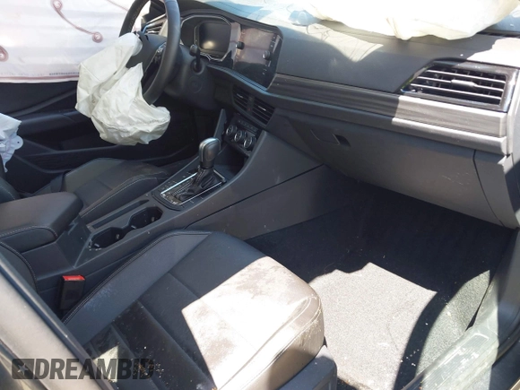 2021 Volkswagen Jetta SEL with VIN 3VWE57BU9MM098736, listed as a IAAI auction lot 42384031 with 28,070 mi miles and . Bid and sale history available at DreamBid. Image 5.