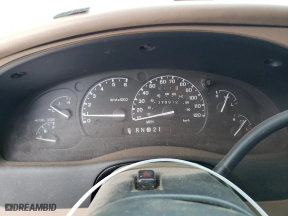 1998 Ford Ranger XL with VIN 1FTYR14U0WTA32272, listed as a Copart auction lot 88286455 with 276,912 mi miles and Clean Title. Bid and sale history available at carsss.com. Image 9.
