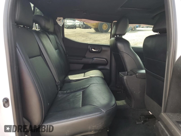 2022 Toyota Tacoma SR с VIN 3TMCZ5AN0NM468020, выставлен на аукционе Copart как лот 58708235 с пробегом 112 523 миль миль и На запчасти • Non repairable. История ставок и продаж доступна на DreamBid. Изображение 10.