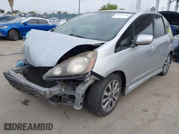 2013 Honda Fit Sport with VIN JHMGE8H58DC003021, listed as a IAAI auction lot 42120318 with 233,056 mi miles. Bid and sale history available at carsss.com. Image 23.