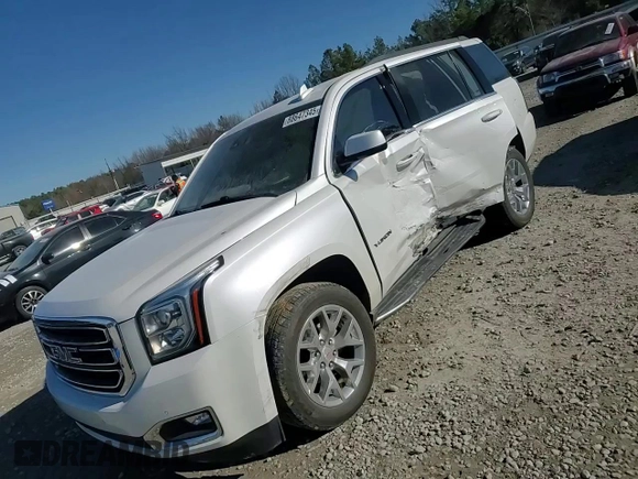 2017 GMC Yukon SLT with VIN 1GKS1BKC5HR337672, listed as a Copart auction lot 88647345 with 121,648 mi miles and Salvage Title. Bid and sale history available at carsss.com. Image 11.