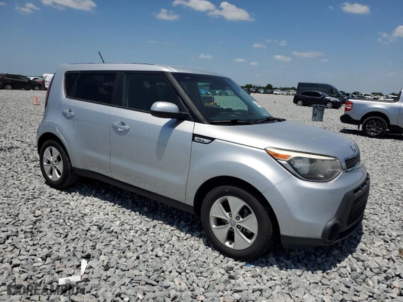 2016 Kia Soul with VIN KNDJN2A28G7824802, listed as a Copart auction lot 54482955 with 104,237 mi miles and Clean Title. Bid and sale history available at carsss.com. Image 4.
