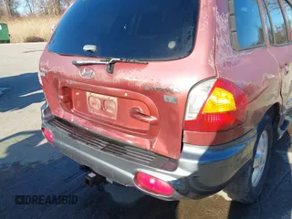 2004 Hyundai Santa Fe GLS with VIN KM8SC13EX4U798868, listed as a IAAI auction lot 41835652 with 222,350 mi miles. Bid and sale history available at carsss.com. Image 18.