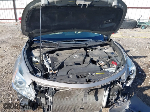 2014 Nissan Altima SV with VIN 1N4AL3AP0EC426002, listed as a IAAI auction lot 41759281 with 106,790 mi miles and . Bid and sale history available at DreamBid. Image 10.