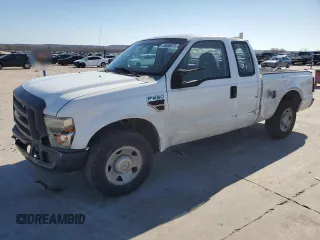 2008 Ford Super Duty F-250 SRW XL with VIN 1FTSX20R88EC82966, listed as a Copart auction lot 43568875 with 330,345 mi miles and Salvage Title. Bid and sale history available at carsss.com. Image 1.