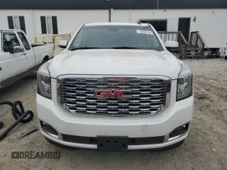 2019 GMC Yukon XL Denali with VIN 1GKS1HKJ1KR203895, listed as a Copart auction lot 74622754 with 51,559 mi miles and Salvage Title. Bid and sale history available at carsss.com. Image 5.