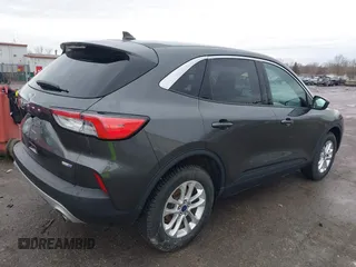 2020 Ford Escape SE with VIN 1FMCU9G61LUC34110, listed as a IAAI auction lot 41690067 with 46,471 mi miles. Bid and sale history available at carsss.com. Image 4.
