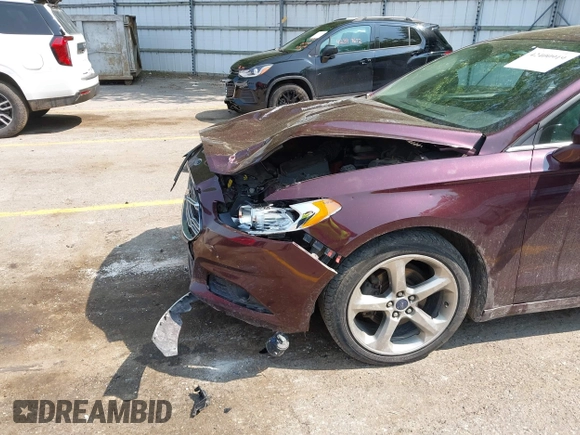 2013 Ford Fusion SE with VIN 3FA6P0HR8DR226369, listed as a IAAI auction lot 42400919 with 241,295 mi miles and . Bid and sale history available at DreamBid. Image 6.