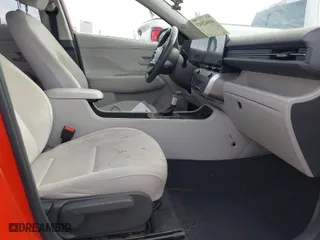 2024 Hyundai Kona SEL with VIN KM8HB3AB3RU102845, listed as a IAAI auction lot 41642543 with 43,951 mi miles. Bid and sale history available at carsss.com. Image 5.