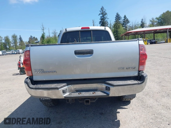 2008 Toyota Tacoma with VIN 5TEUU42N78Z517345, listed as a IAAI auction lot 42036113 with 247,880 mi miles and . Bid and sale history available at carsss.com. Image 17.