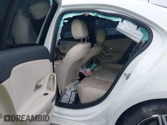 2021 Mercedes-Benz A 220 with VIN W1K3G4EB6MJ320200, listed as a IAAI auction lot 41752183 with 39,514 mi miles and . Bid and sale history available at DreamBid. Image 8.