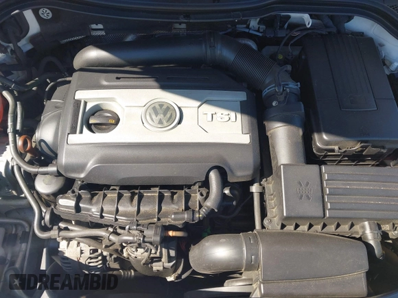 2013 Volkswagen CC Sport z VIN WVWAP7AN7DE545141, wystawiony jako IAAI lot #42325238 z przebiegiem 170 478 mil mil oraz . Historia ofert i sprzedaży dostępna na DreamBid. Obrazek 10.
