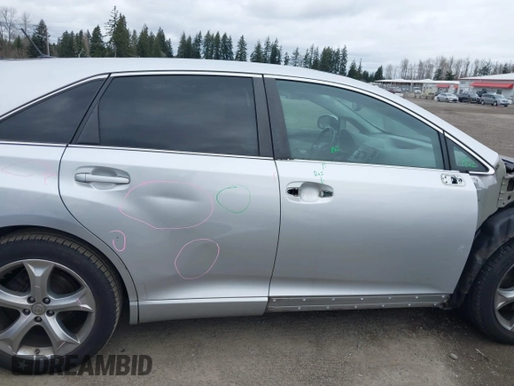 2009 Toyota Venza with VIN 4T3ZK11A29U006955, listed as a IAAI auction lot 41525936 with 263,835 mi miles and . Bid and sale history available at carsss.com. Image 14.