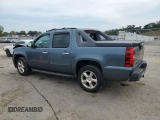 2011 Chevrolet Avalanche LT with VIN 3GNTKFE37BG387407, listed as a Copart auction lot 72122904 with 205,111 mi miles and Clean Title. Bid and sale history available at carsss.com. Image 2.