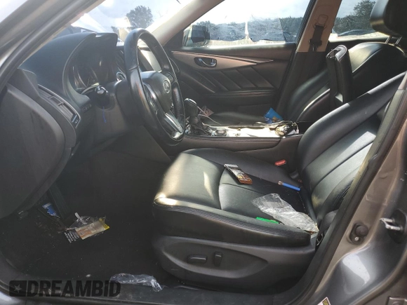 2020 Infiniti Q50 Luxe with VIN JN1EV7AR3LM254928, listed as a Copart auction lot 61452425 with 135,601 mi miles and Salvage title. Bid and sale history available at DreamBid. Image 7.