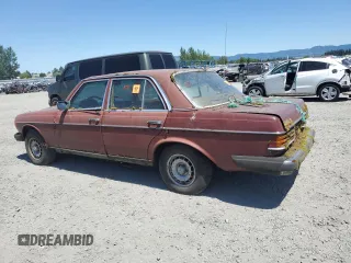 1982 Mercedes-Benz 300 D с VIN WDBAB33A0CB004853, выставлен на аукционе Copart как лот 60577005 с пробегом 337 870 миль миль и Чистый • Clean title. История ставок и продаж доступна на DreamBid. Изображение 2.